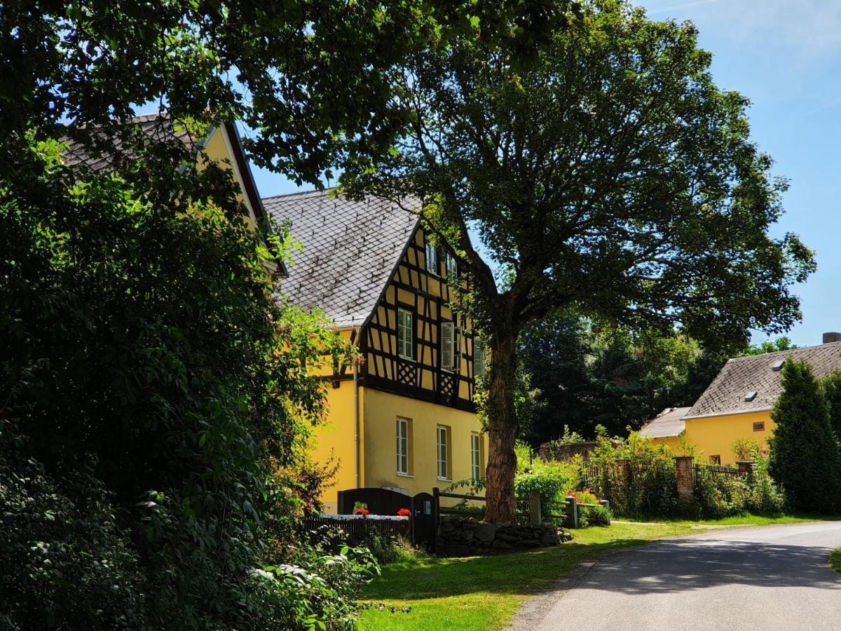 Villa Paeitara Hof Mariánské Lázně Exterior foto